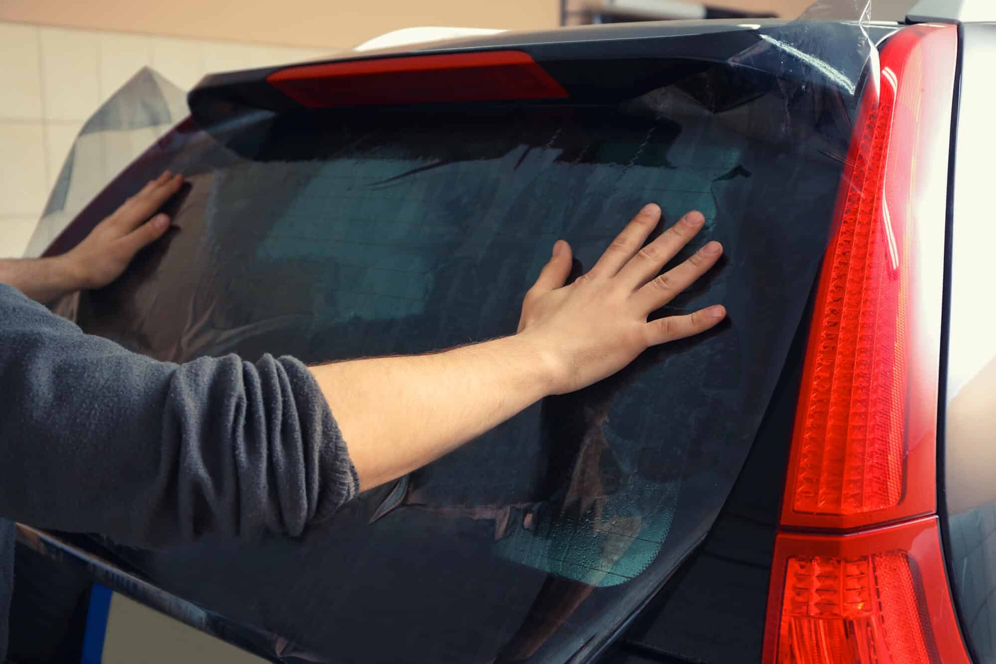 Installing Tinting foil on auto